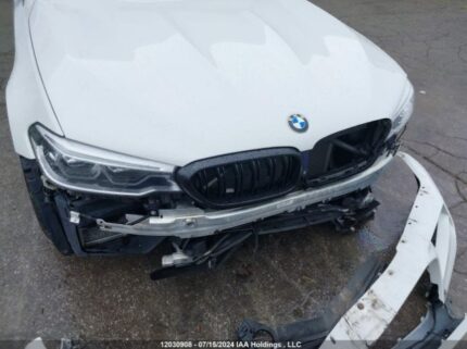 WBSJF0C58JB283613 2018 BMW