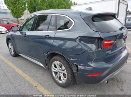 WBXHT3C30J5F88266 2018 BMW