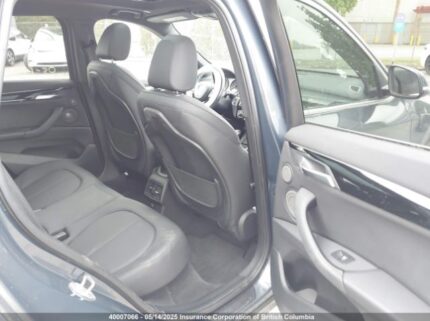 WBXHT3C30J5F88266 2018 BMW