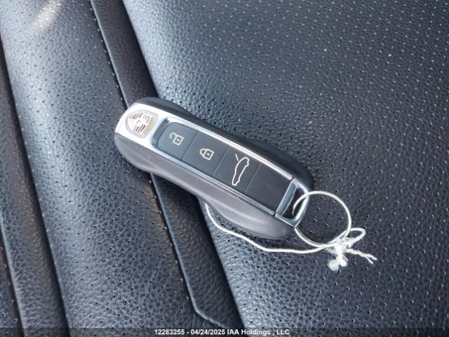 WP0AA2A78JL111078 2018 PORSCHE
