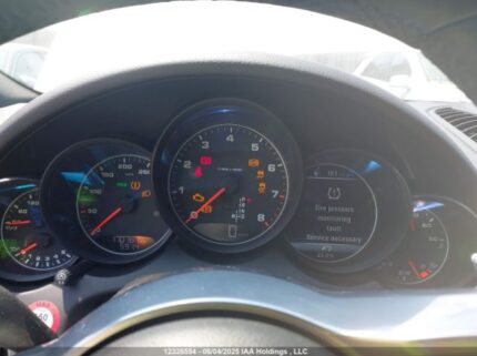 WP1AA2A24GKA36705 2016 PORSCHE