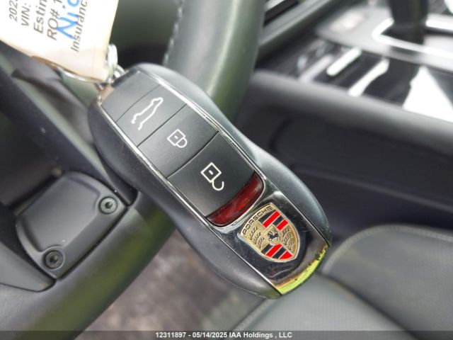 WP1AA2A50PLB08195 2023 PORSCHE