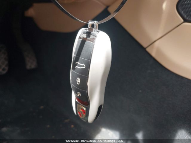 WP1AA2A51JLB11386 2018 PORSCHE