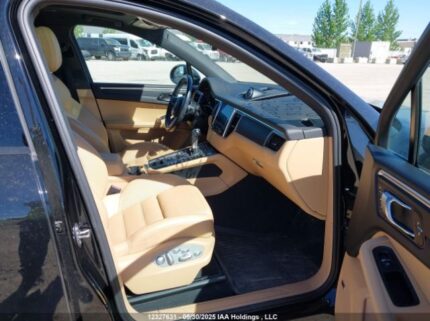 WP1AA2A58JLB22787 2018 PORSCHE
