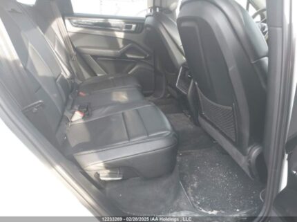 WP1AA2AY8KDA01425 2019 PORSCHE