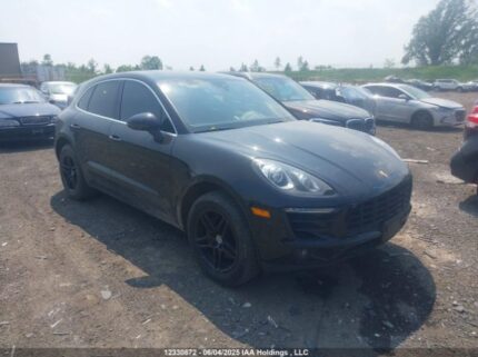 WP1AB2A58GLB41670 2016 PORSCHE