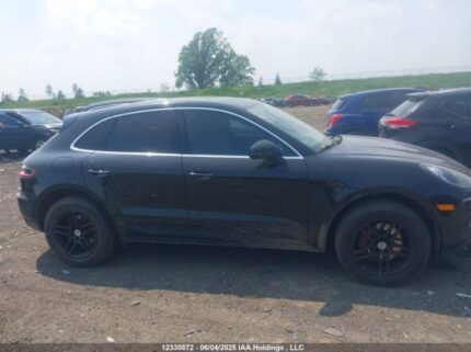 WP1AB2A58GLB41670 2016 PORSCHE