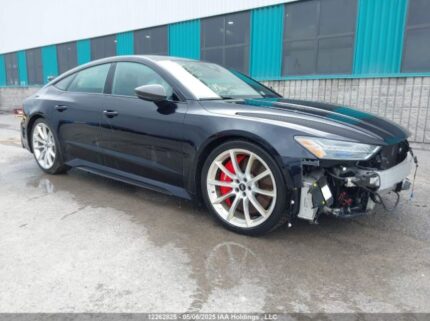 WUAPCAF27MN905092 2021 AUDI