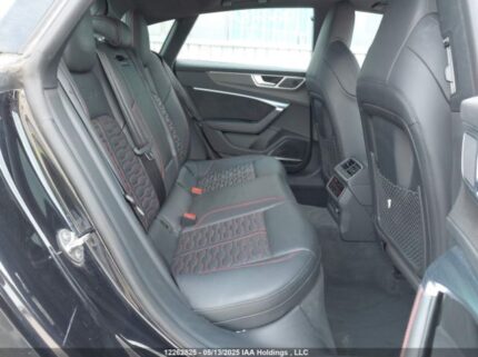 WUAPCAF27MN905092 2021 AUDI