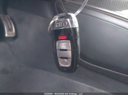 WUAWRAFC4GN905798 2016 AUDI