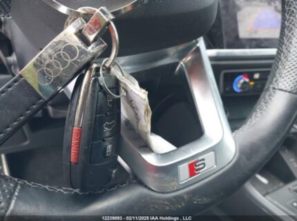 WA1EECF3XM1070514 2021 AUDI