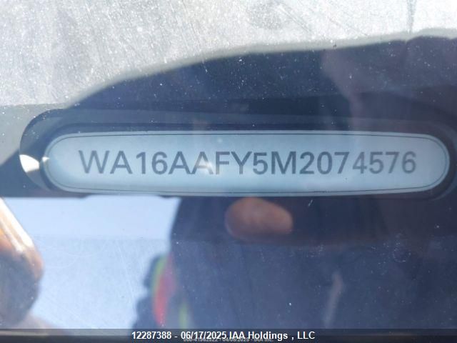 WA16AAFY5M2074576 2021 AUDI
