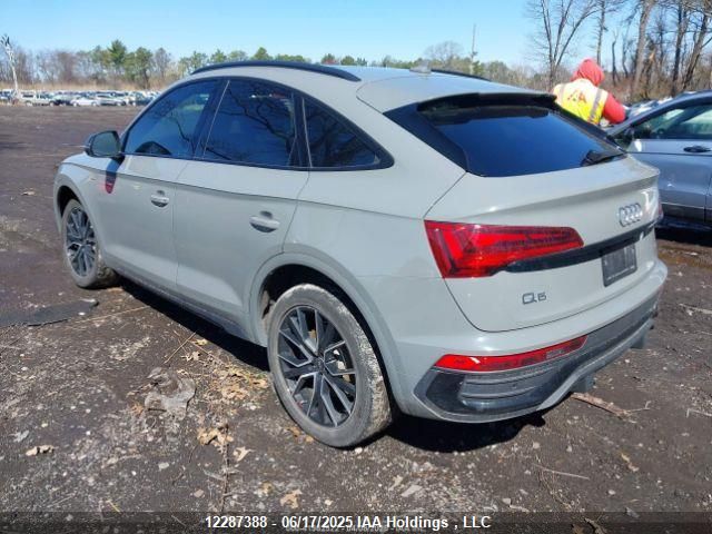 WA16AAFY5M2074576 2021 AUDI