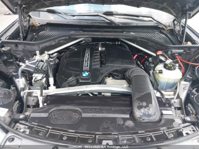 5UXKR0C52J0Y04158 2018 BMW
