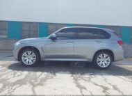 5UXKR0C52J0Y04158 2018 BMW