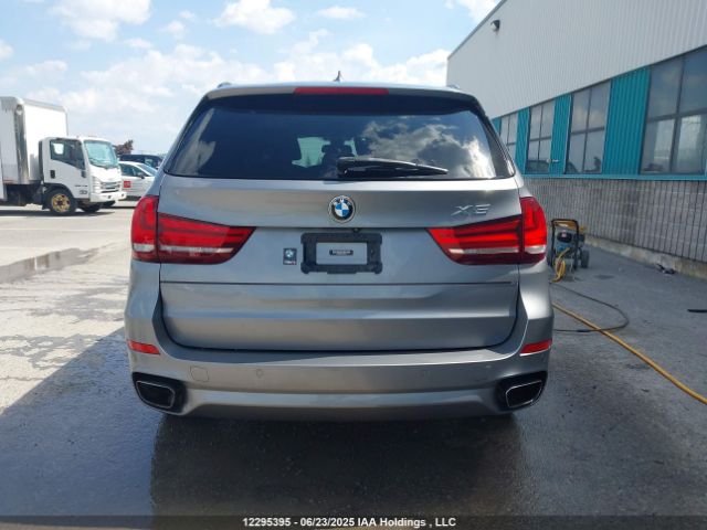 5UXKR0C52J0Y04158 2018 BMW