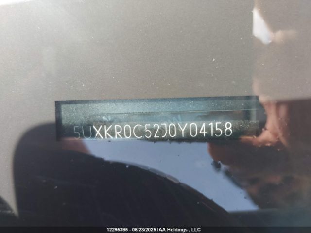 5UXKR0C52J0Y04158 2018 BMW