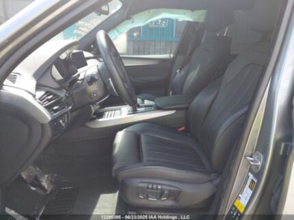 5UXKR0C52J0Y04158 2018 BMW