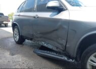 5UXKR0C52J0Y04158 2018 BMW