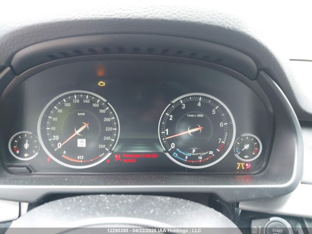 5UXKR0C52J0Y04158 2018 BMW