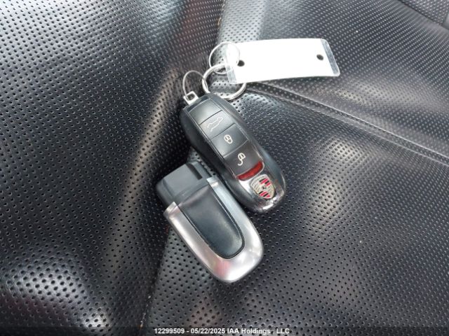 WP1AA2A28HKA86444 2017 PORSCHE
