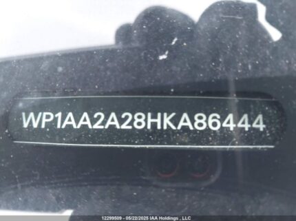 WP1AA2A28HKA86444 2017 PORSCHE