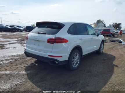 WP1AA2A28HKA86444 2017 PORSCHE
