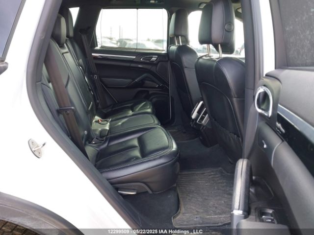 WP1AA2A28HKA86444 2017 PORSCHE