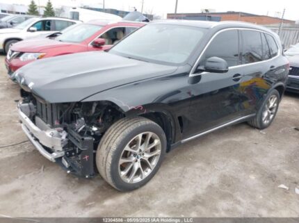 5UXCR6C08M9G63773 2021 BMW