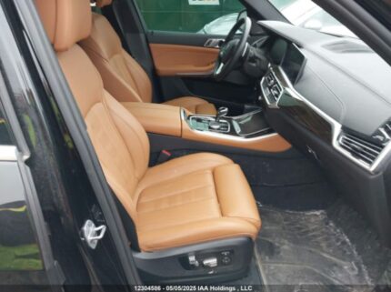 5UXCR6C08M9G63773 2021 BMW