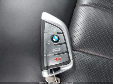 WBSJF0C02LCE08271 2020 BMW