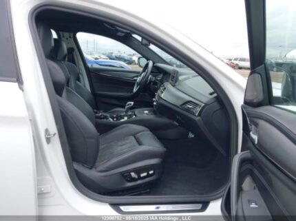 WBSJF0C02LCE08271 2020 BMW