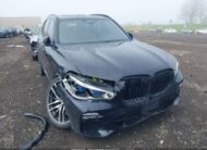 5UXJU2C59KLB15355 2019 BMW