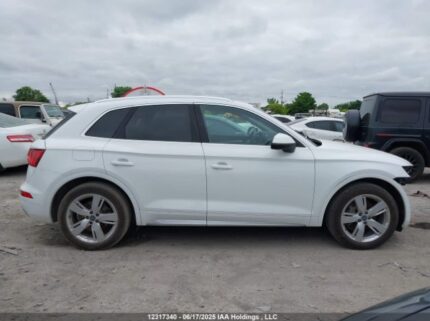 WA1CNAFY0J2030729 2018 AUDI