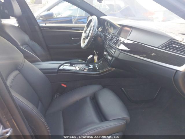 WBAFV3C5XGD687833 2016 BMW