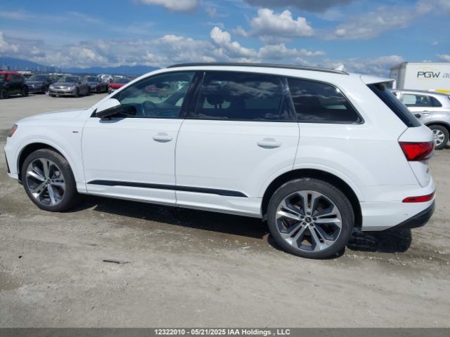 WA1MXAF74MD035737 2021 AUDI