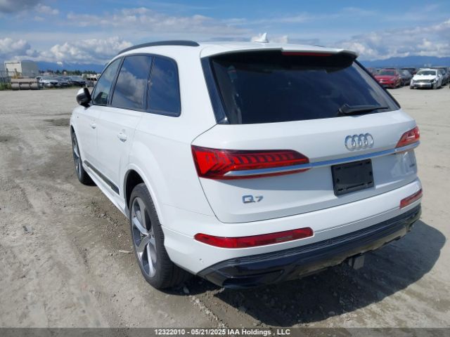 WA1MXAF74MD035737 2021 AUDI