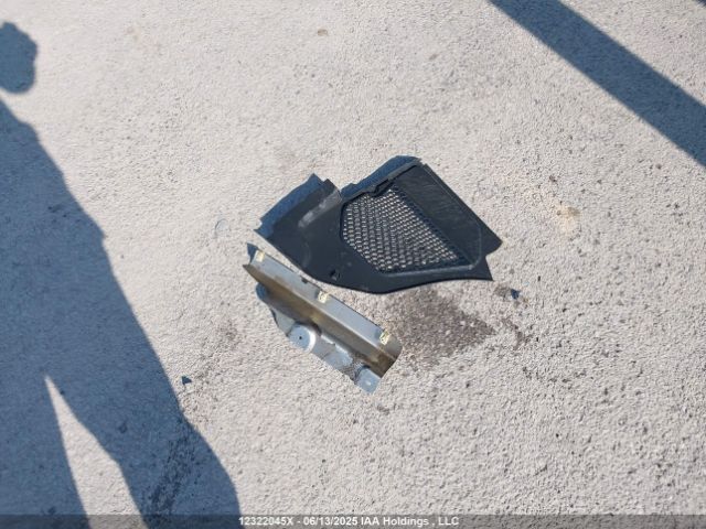 WBABC4C08PCM83133 2023 BMW