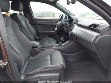 WA1FECF38M1085193 2021 AUDI