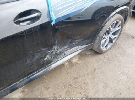 5UXCR6C08N9L14319 2022 BMW