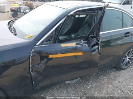 3MW5R7J09N8C59096 2022 BMW