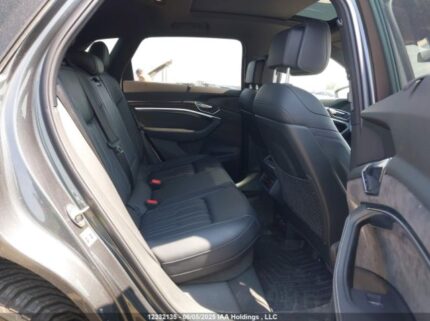 WA1VAAGE0KB008028 2019 AUDI