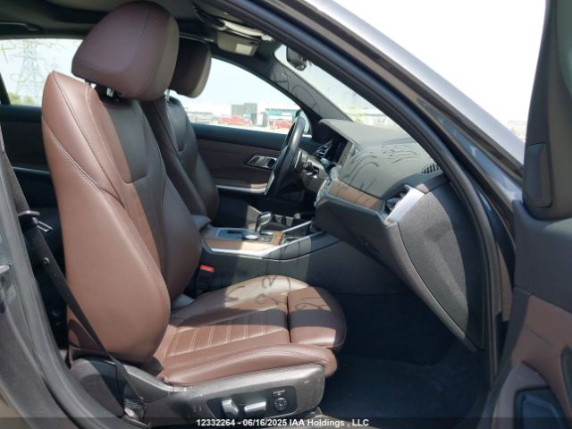 3MW5R7J02M8B60800 2021 BMW