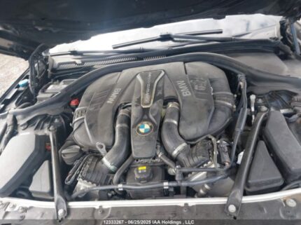 WBAJB9C5XJG463697 2018 BMW