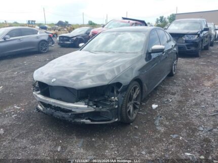 WBAJB9C5XJG463697 2018 BMW