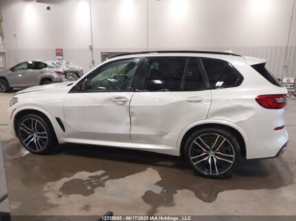 5UXJU2C51KLN49590 2019 BMW