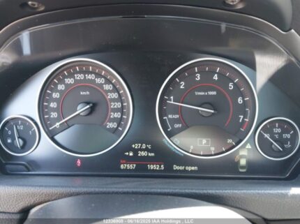 WBA8D9C5XJEM33006 2018 BMW