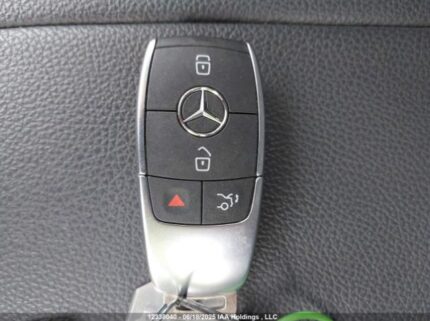 W1K5J4HB9SN538028 2025 MERCEDES-BENZ
