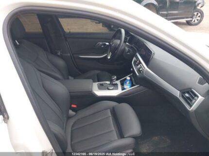 3MW5R7J08M8B64852 2021 BMW