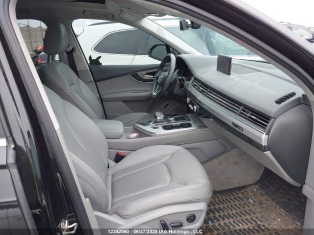 WA1LAAF77KD005657 2019 AUDI